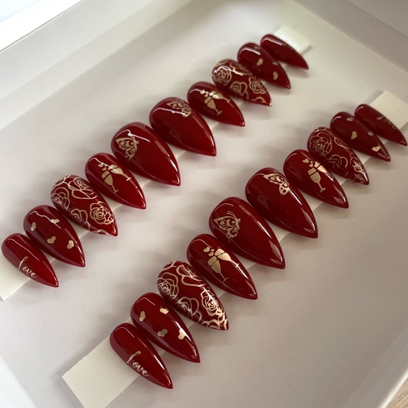 Short Red Stiletto Nails - Picture 2 of 3
